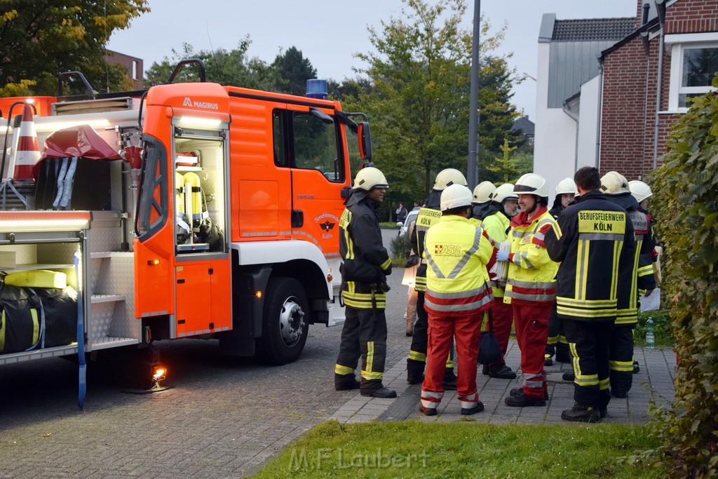 Feuer 2 Y Koeln Suerth Elisabeth Selbertstr P039.JPG - Miklos Laubert